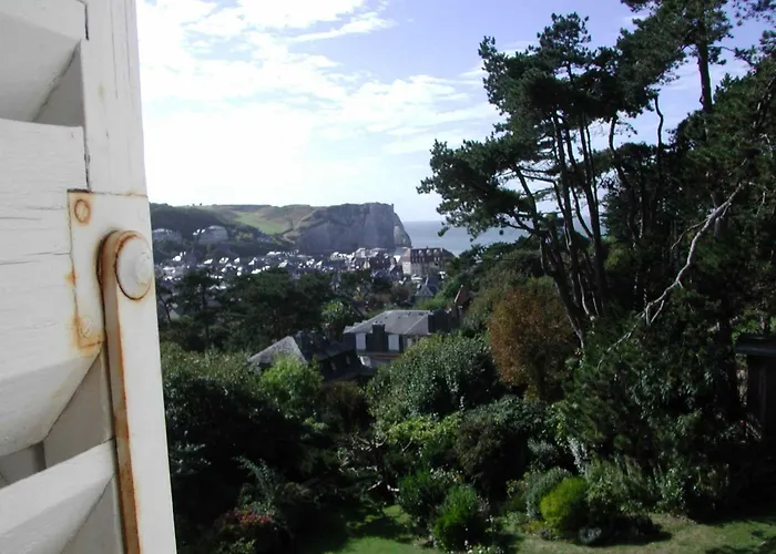 B&B: Chambres d'Hôtes les Charmettes